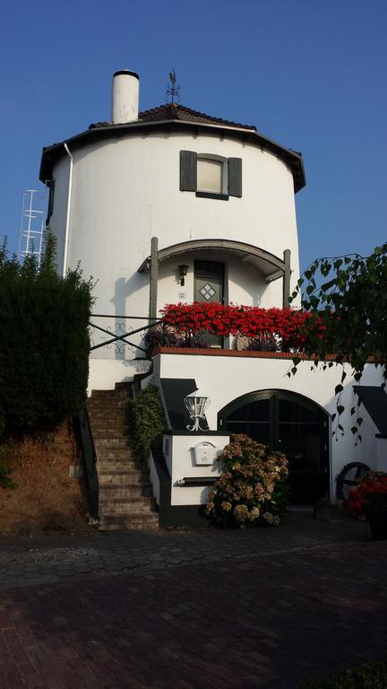 مبيت وإفطار كرانينبورغ De Witte Molen Kranenburg المظهر الخارجي الصورة