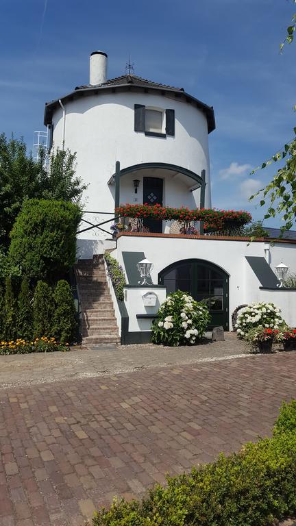 مبيت وإفطار كرانينبورغ De Witte Molen Kranenburg المظهر الخارجي الصورة