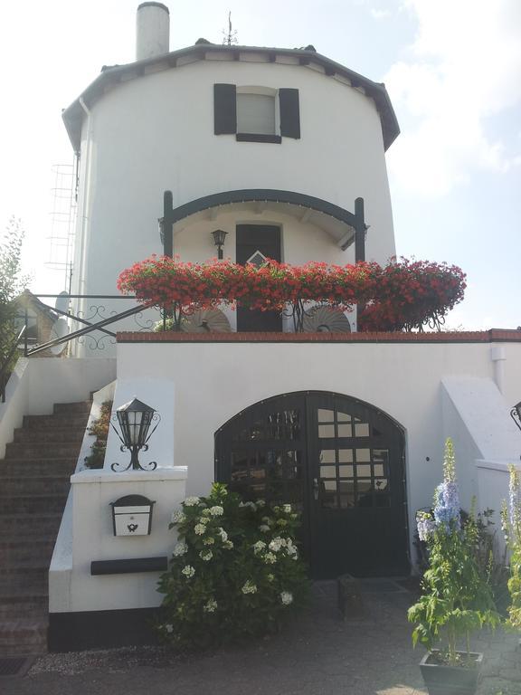 مبيت وإفطار كرانينبورغ De Witte Molen Kranenburg المظهر الخارجي الصورة